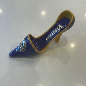 Minnesota Vikings bottle holder for for fans, great gift idea! Be prepared gift.